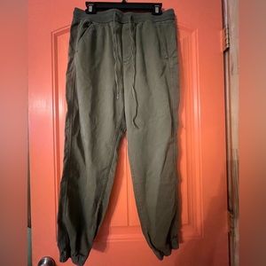 Green Gap Drawstring Jogger Pants. M